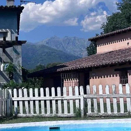 Holiday home El Caseron De El Bosque